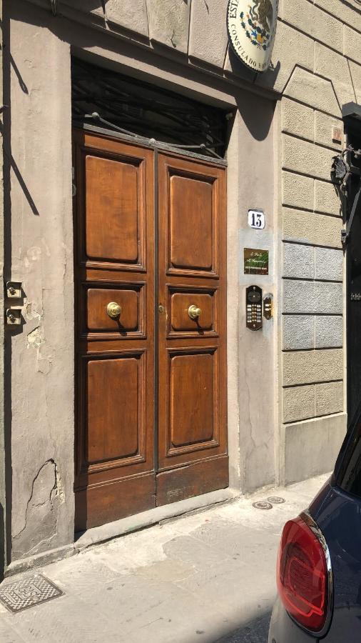 3 Perle All'Accademia Apartments Флоренция Екстериор снимка